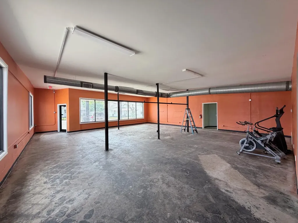 130 Big Hill Avenue Richmond KY 40475
