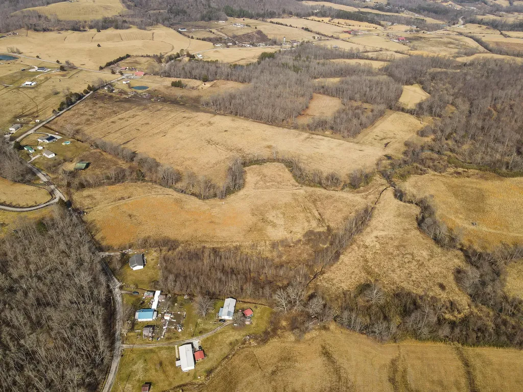 9999 Little Wolf Creek Road Williamsburg KY 40769
