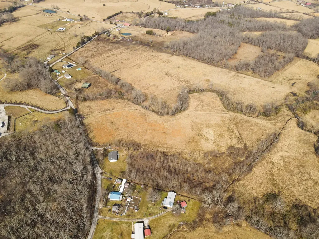 9999 Little Wolf Creek Road Williamsburg KY 40769