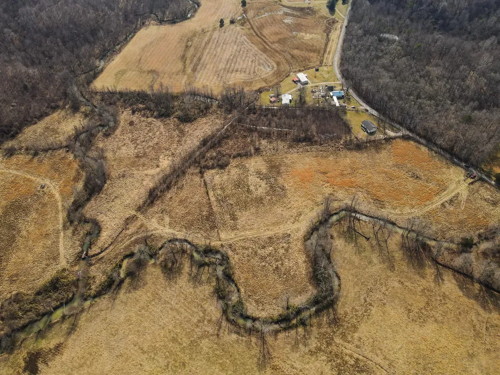 9999 Little Wolf Creek Road Williamsburg KY 40769