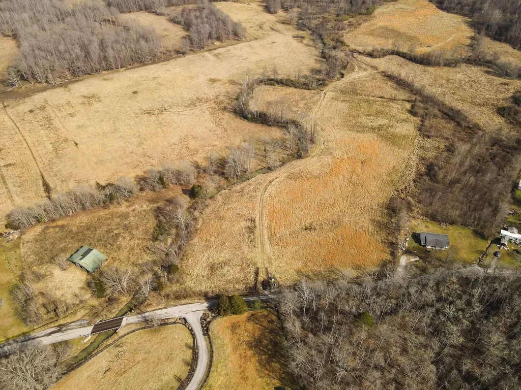 9999 Little Wolf Creek Road Williamsburg KY 40769