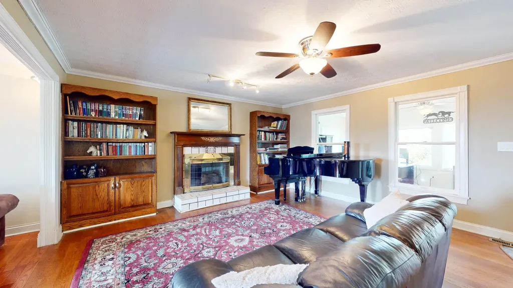 3578 Delaney Ferry Road Versailles KY 40383