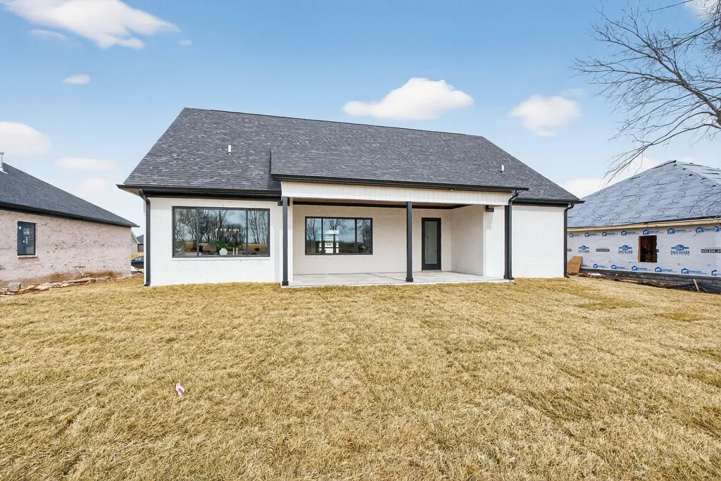 121 Zane Lane Nicholasville KY 40356