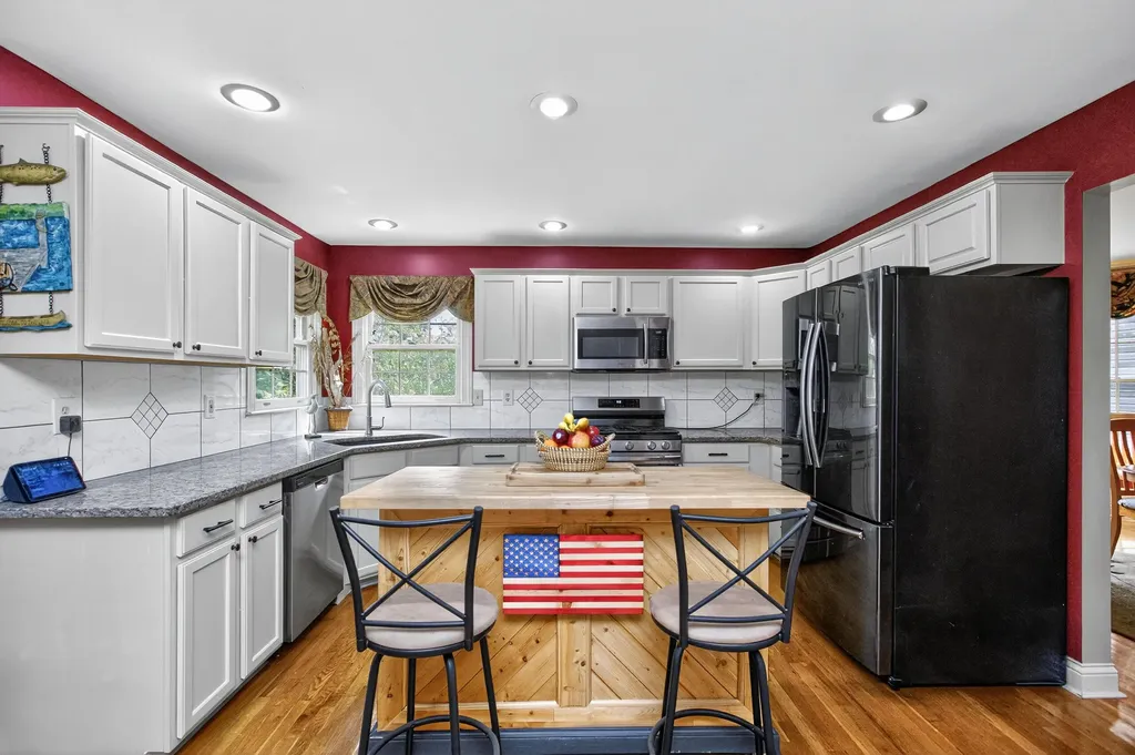221 N Homestead Lane Lancaster KY 40444