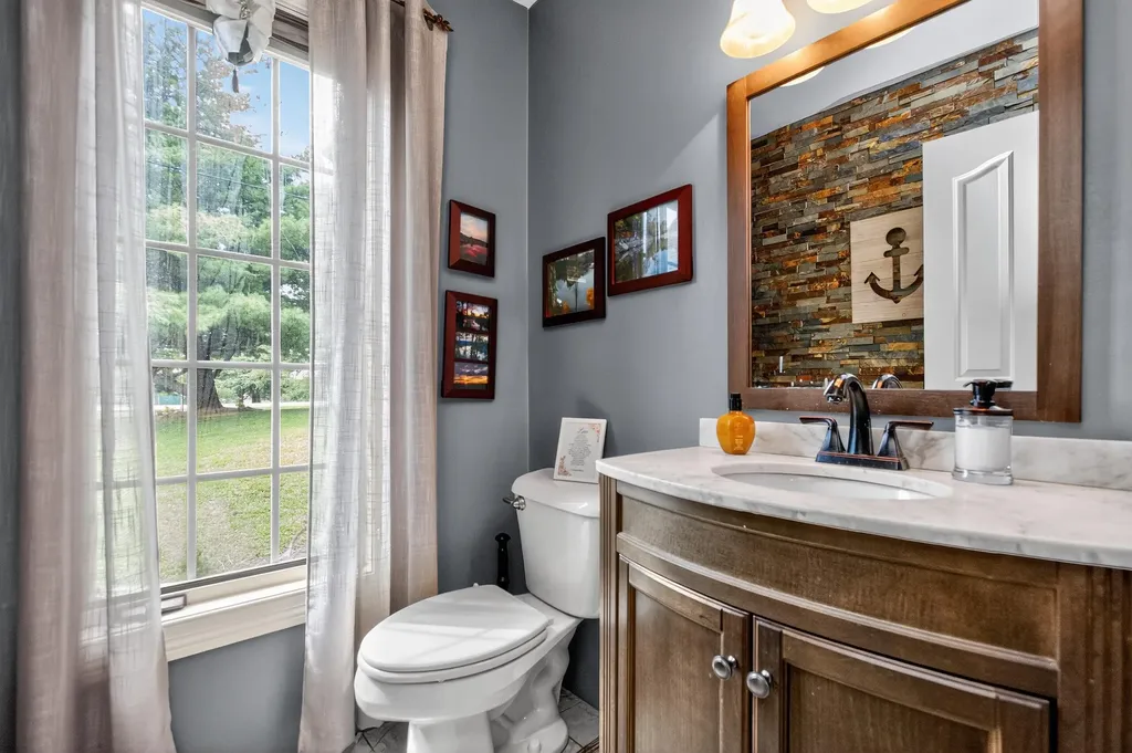 221 N Homestead Lane Lancaster KY 40444