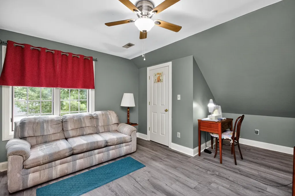 221 N Homestead Lane Lancaster KY 40444