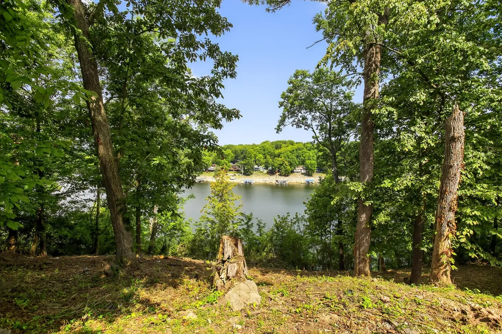 221 N Homestead Lane Lancaster KY 40444