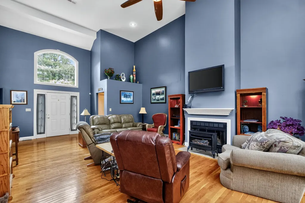 221 N Homestead Lane Lancaster KY 40444