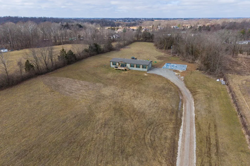948 Charlie Norris Road Richmond KY 40475