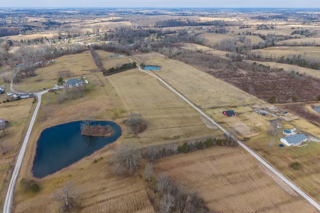 948 Charlie Norris Road Richmond KY 40475