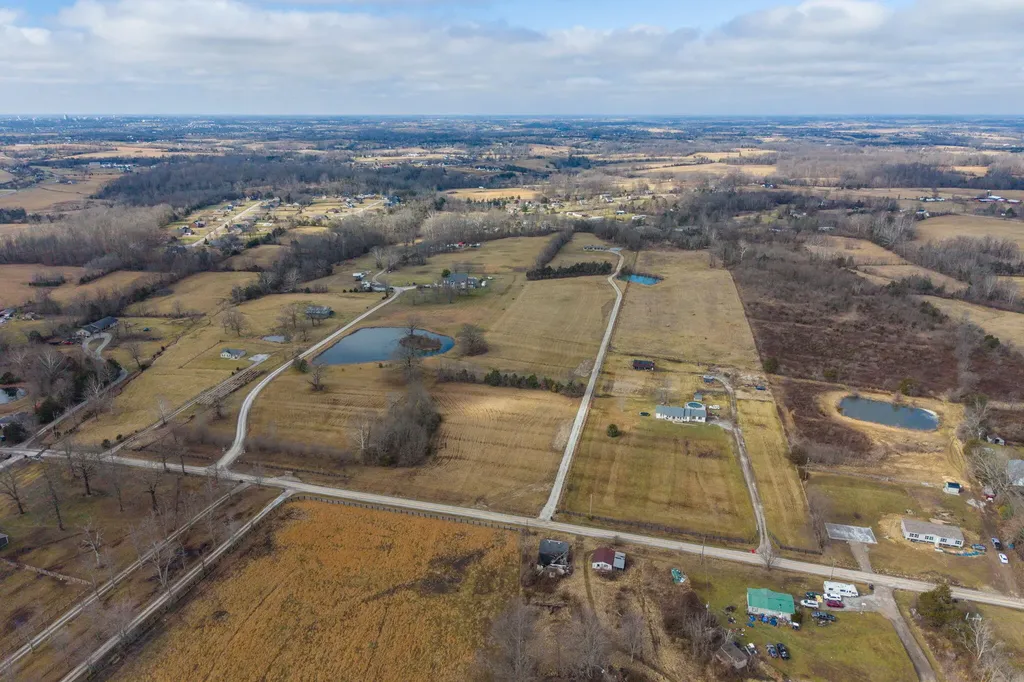 948 Charlie Norris Road Richmond KY 40475