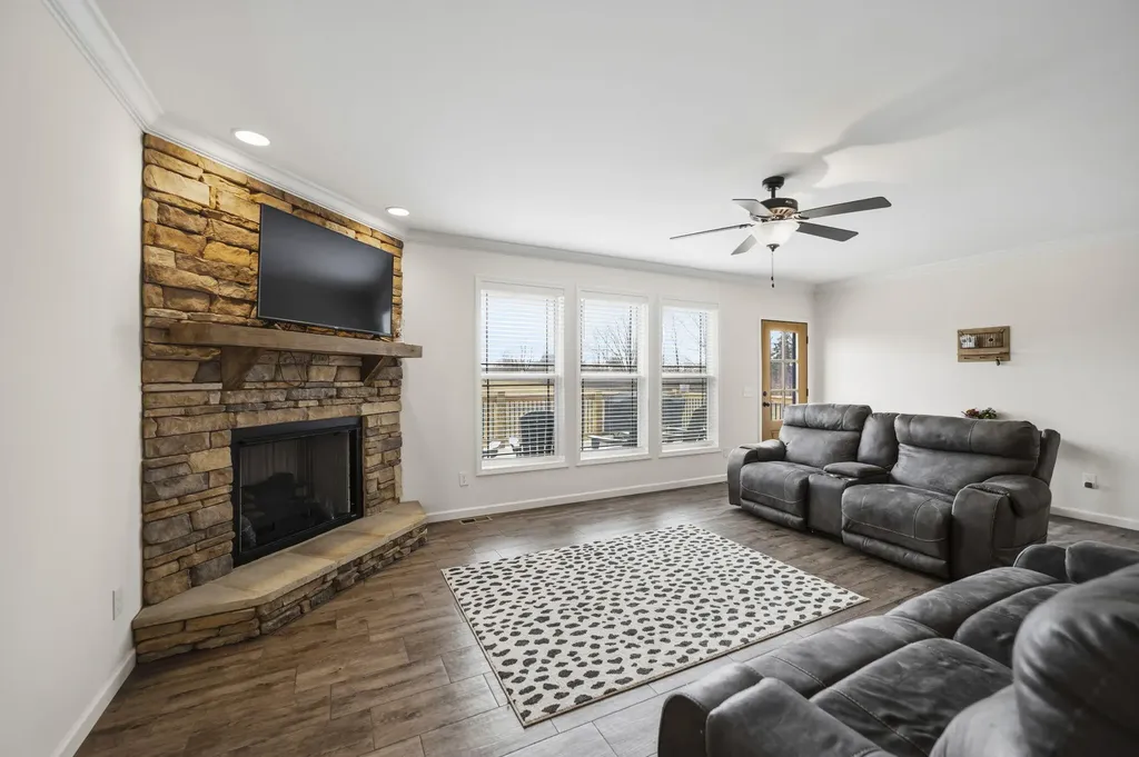 948 Charlie Norris Road Richmond KY 40475