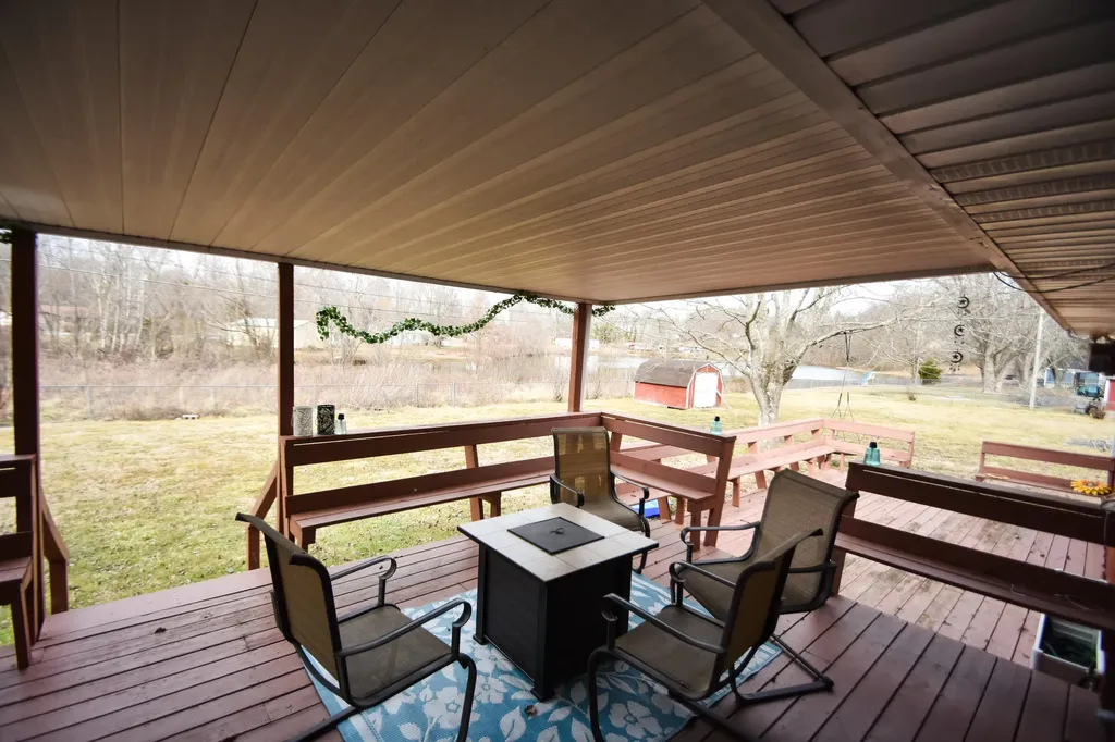 209 Hilltop Drive Nancy KY 42544