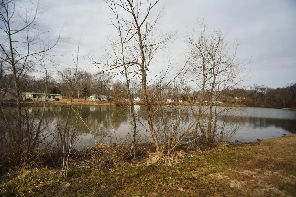 209 Hilltop Drive Nancy KY 42544