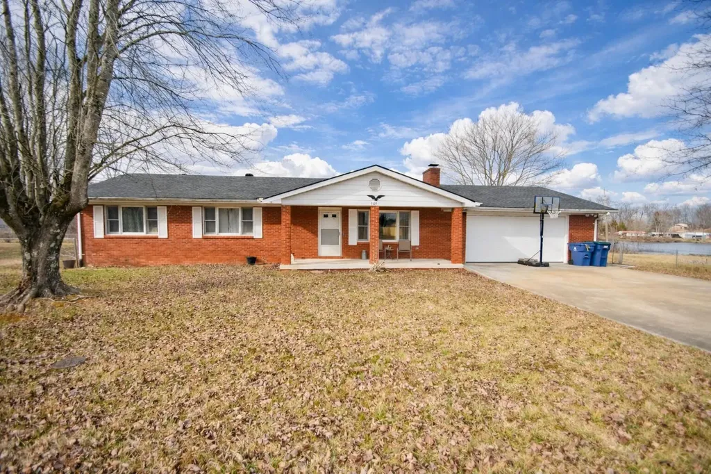 209 Hilltop Drive Nancy KY 42544
