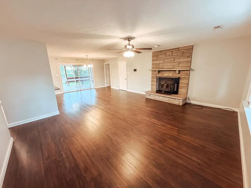 209 Hilltop Drive Nancy KY 42544