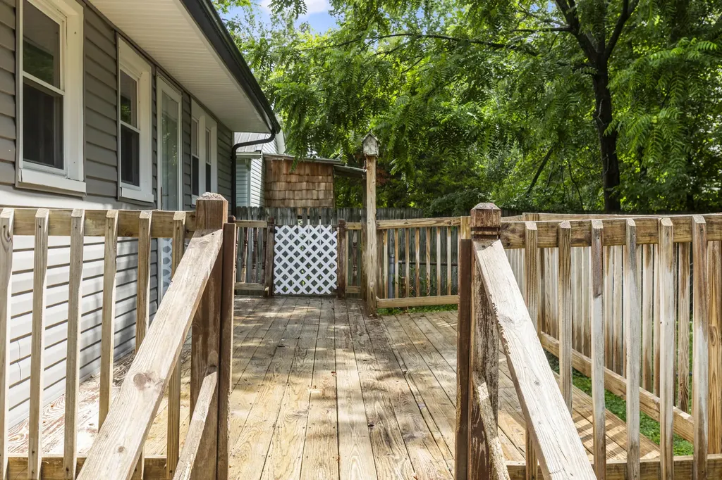 79 Central Avenue Berea KY 40403
