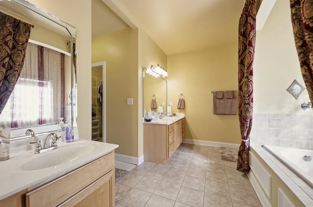 428 Shady Brook Drive Richmond KY 40475
