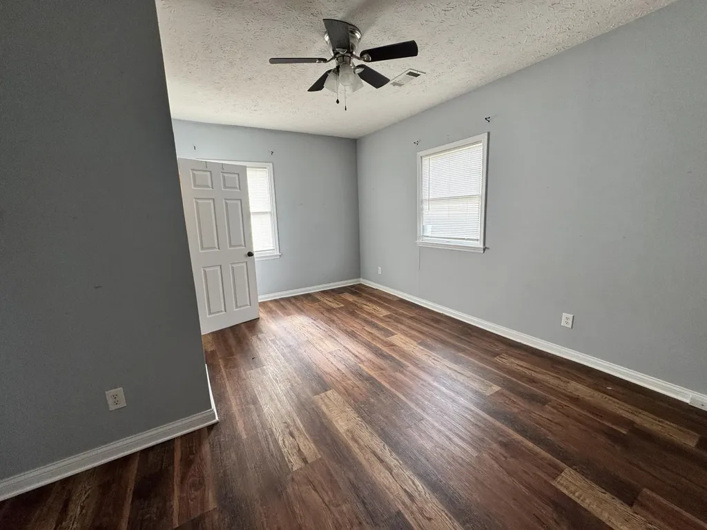 581 Allah Avenue Harrodsburg KY 40330