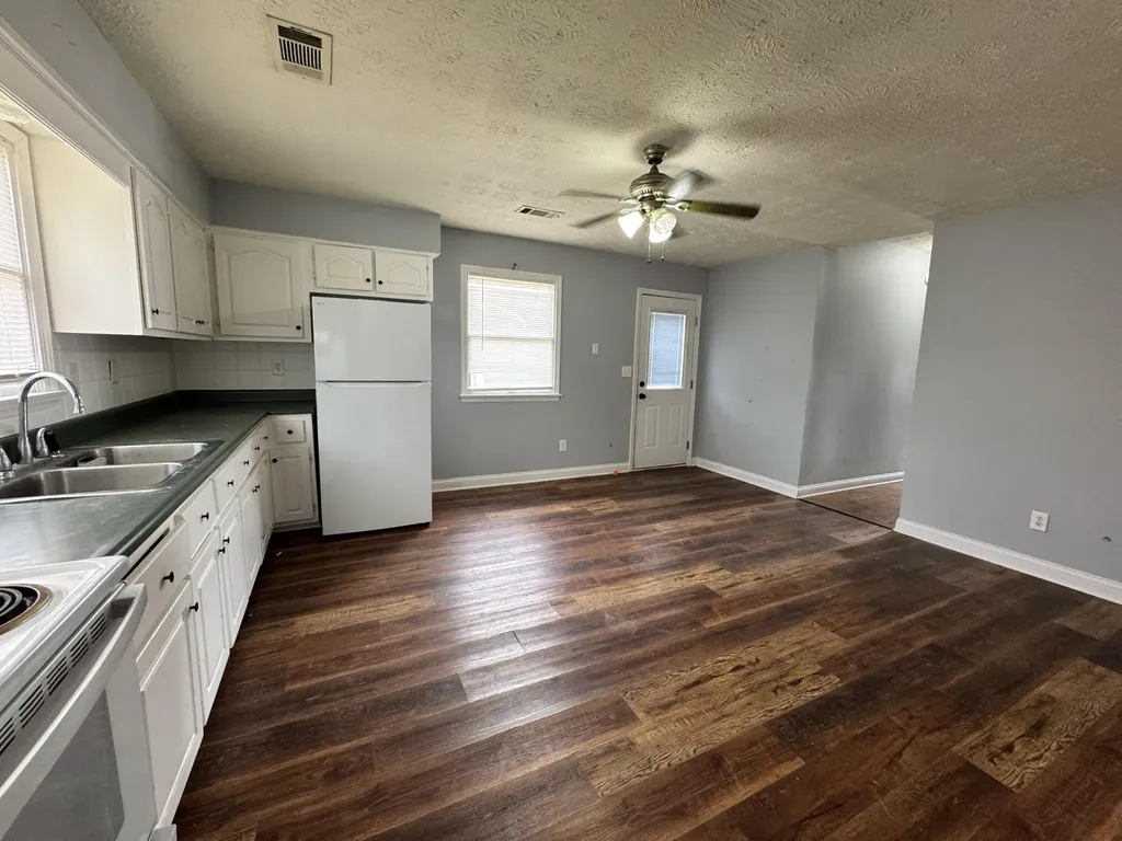 581 Allah Avenue Harrodsburg KY 40330