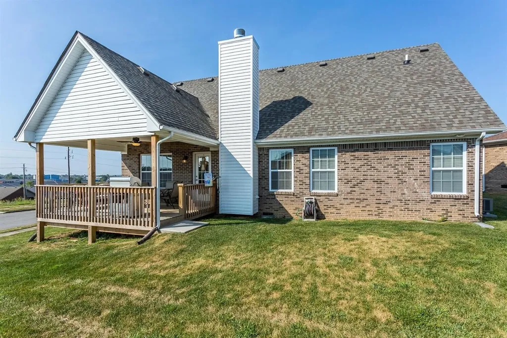 105 Preston Place Nicholasville KY 40356