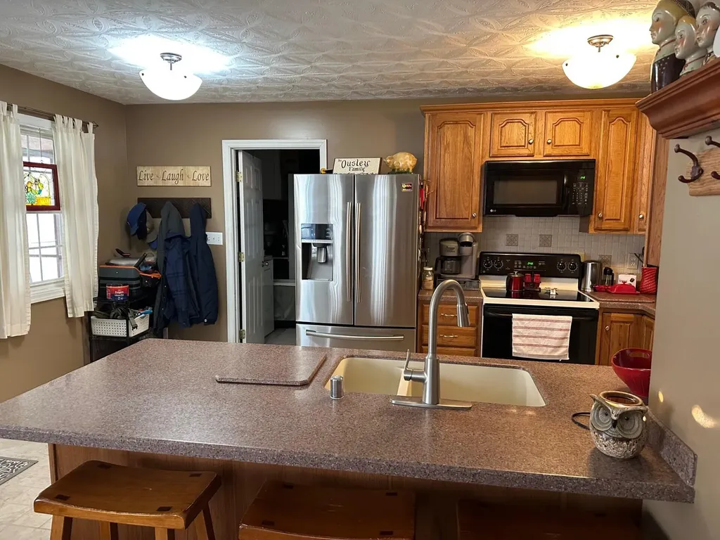 490 Ponderosa Drive Paintsville KY 41240