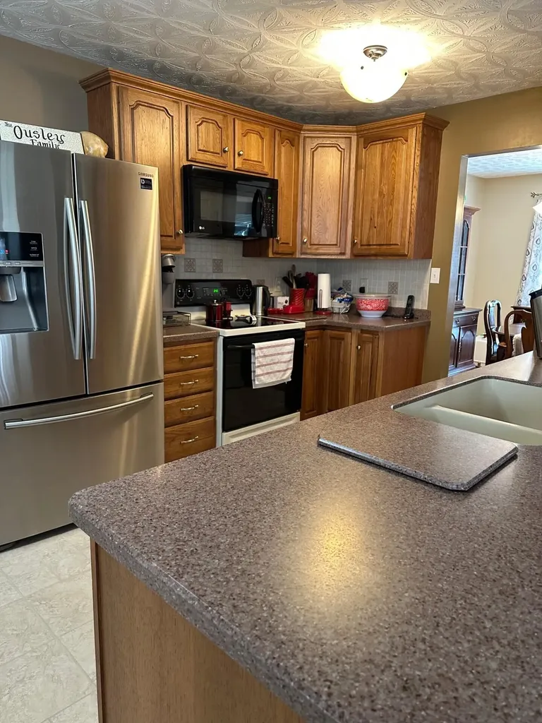 490 Ponderosa Drive Paintsville KY 41240