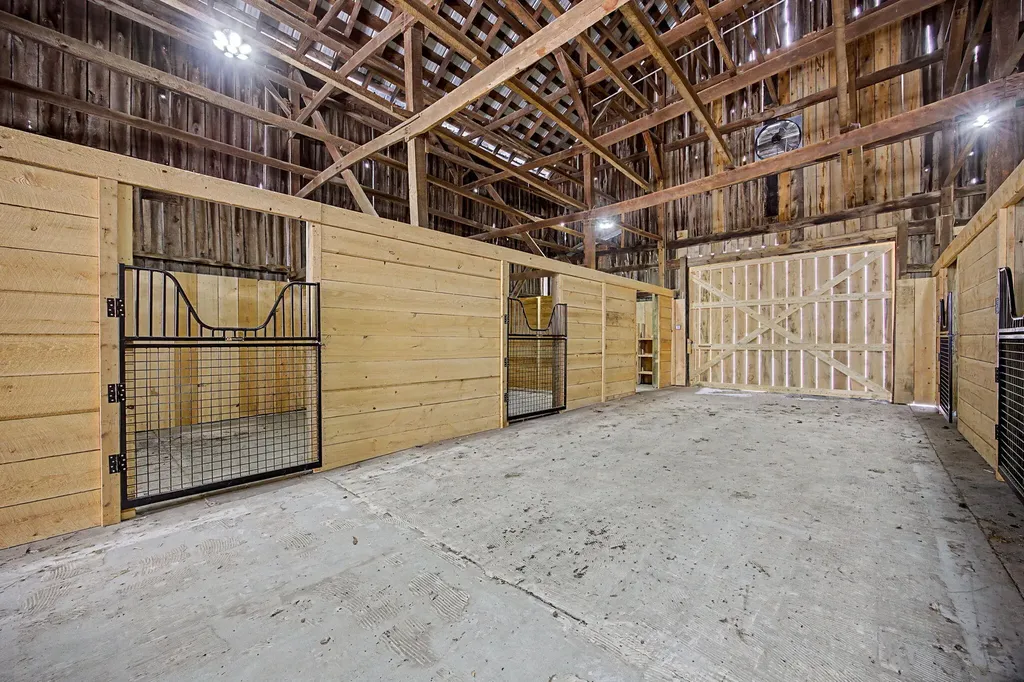 12641 Troy Pike Versailles KY 40383