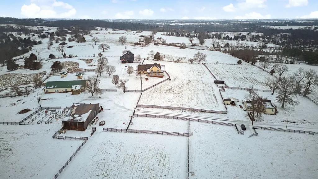 12641 Troy Pike Versailles KY 40383