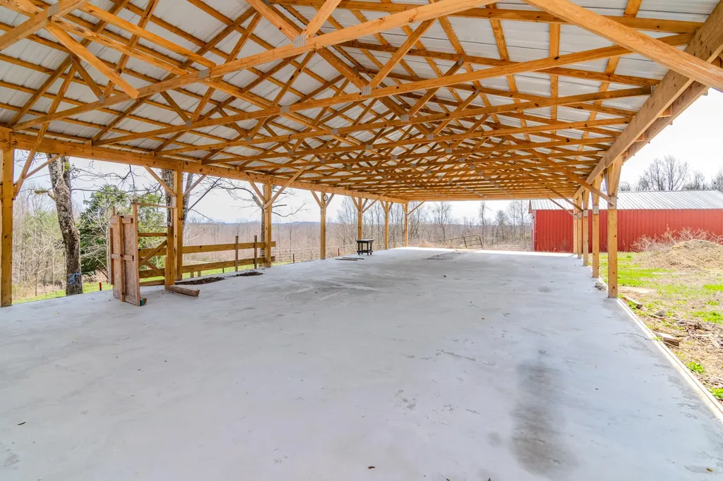 4929 State Highway 837 Bethelridge KY 42516