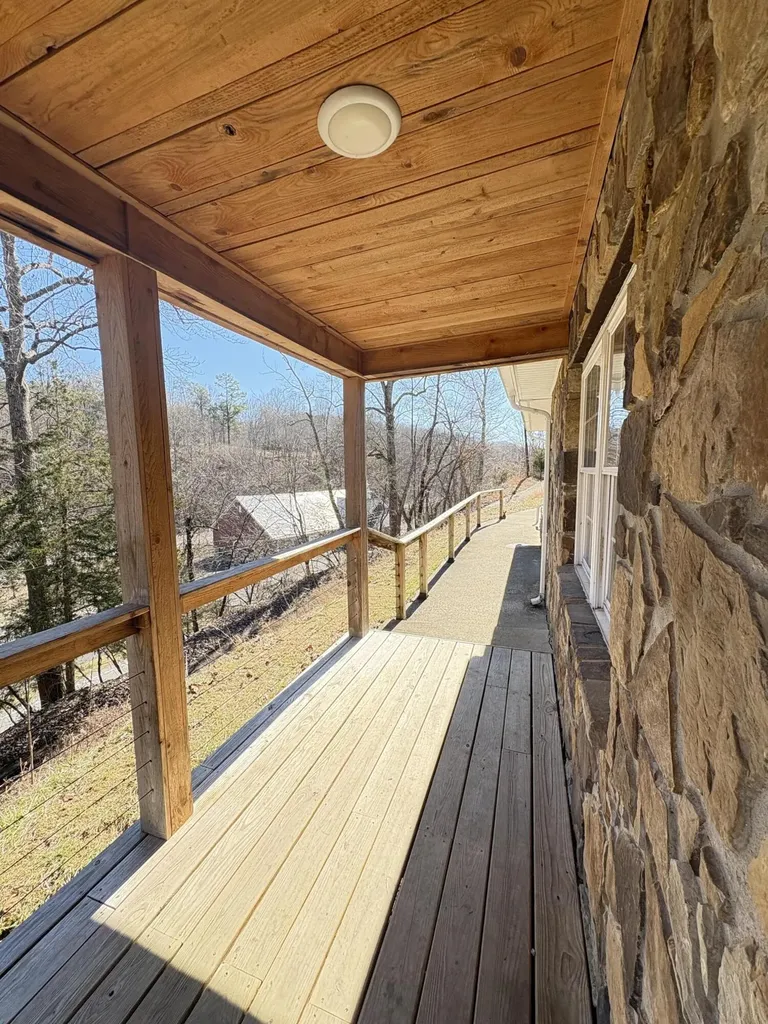 8209 Ky-11 Green Road KY 40946