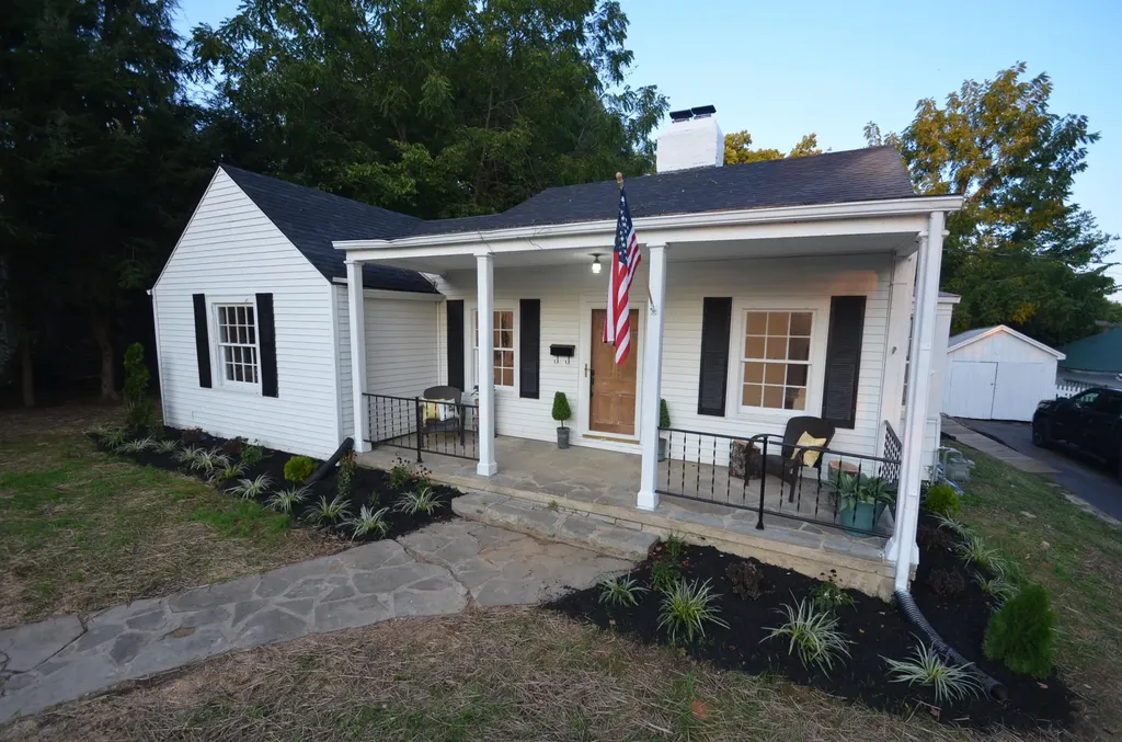 197 Antwerp Avenue Mt Sterling KY 40353