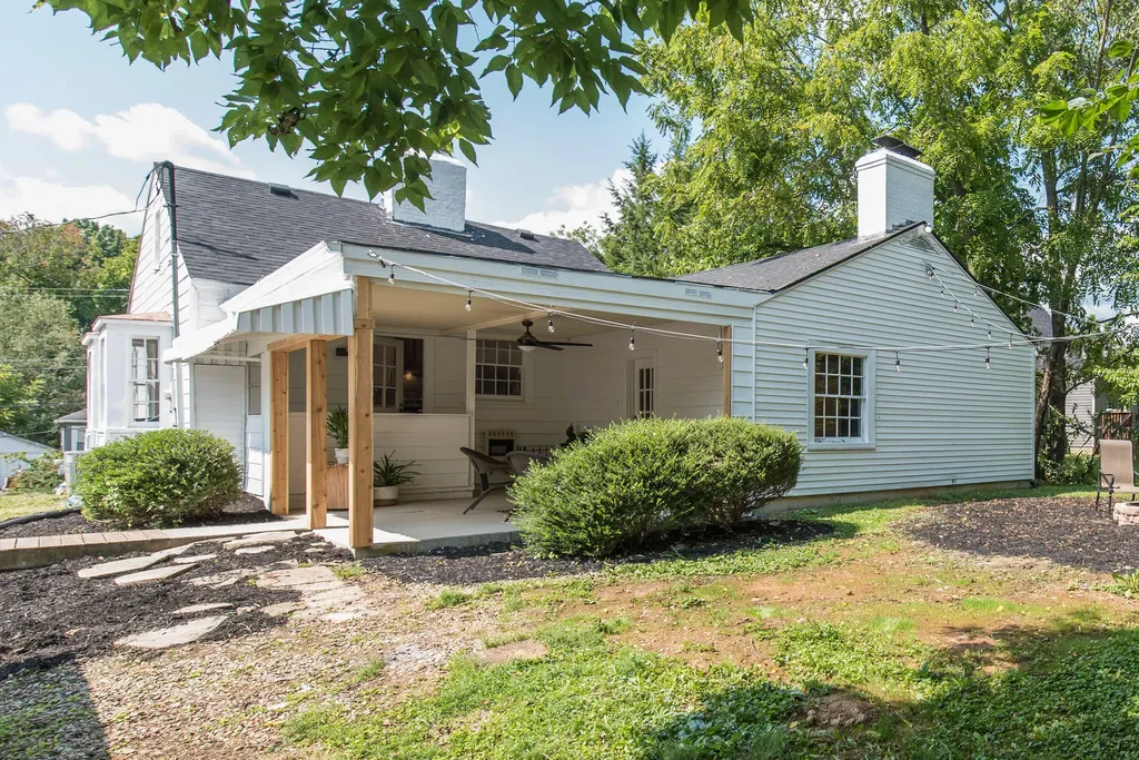 197 Antwerp Avenue Mt Sterling KY 40353