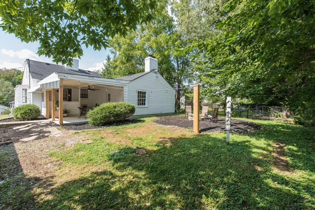 197 Antwerp Avenue Mt Sterling KY 40353