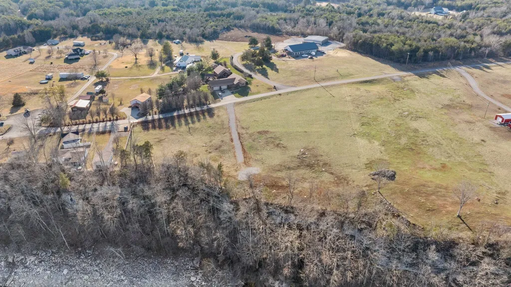 1 Colyer Road Bronston KY 42518