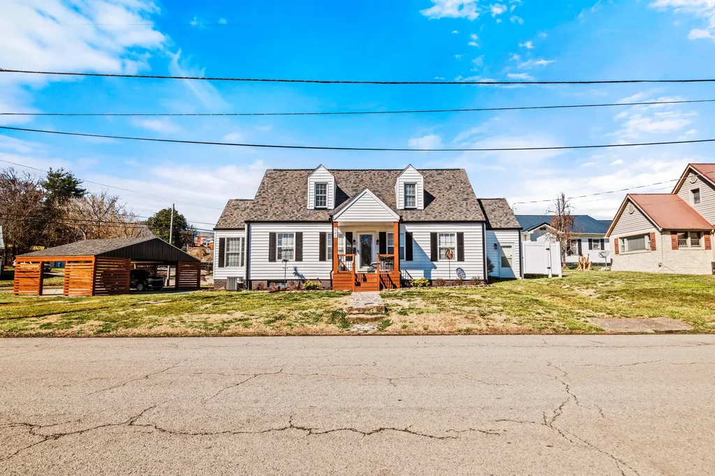 542 S 2nd Street Williamsburg KY 40769