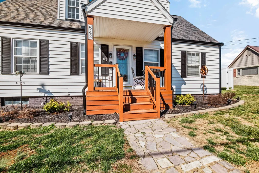 542 S 2nd Street Williamsburg KY 40769