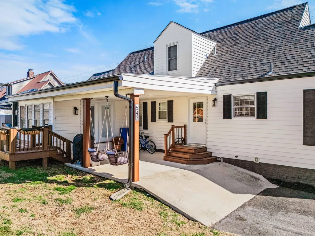 542 S 2nd Street Williamsburg KY 40769