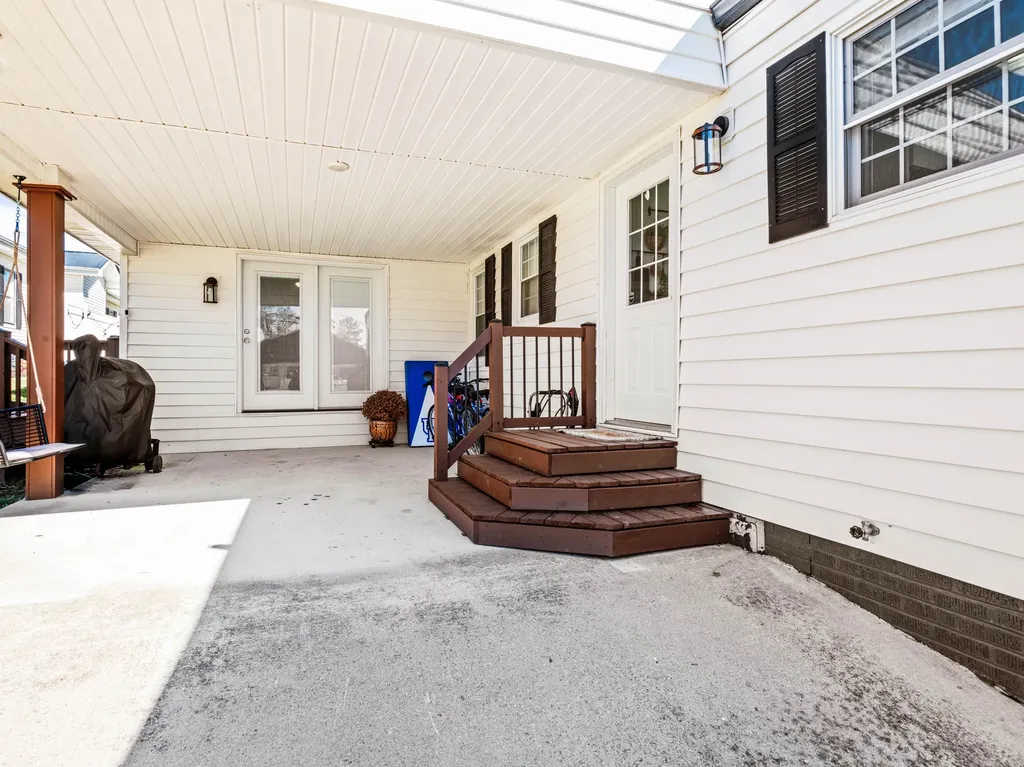 542 S 2nd Street Williamsburg KY 40769