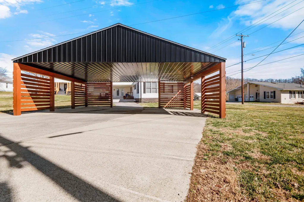 542 S 2nd Street Williamsburg KY 40769