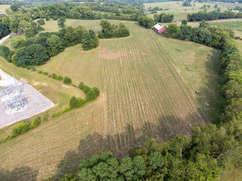 5105 Combs Ferry Road Winchester KY 40391