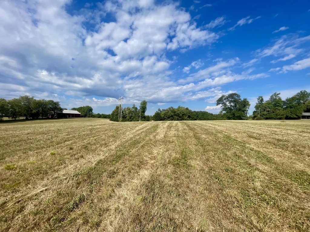 5105 Combs Ferry Road Winchester KY 40391