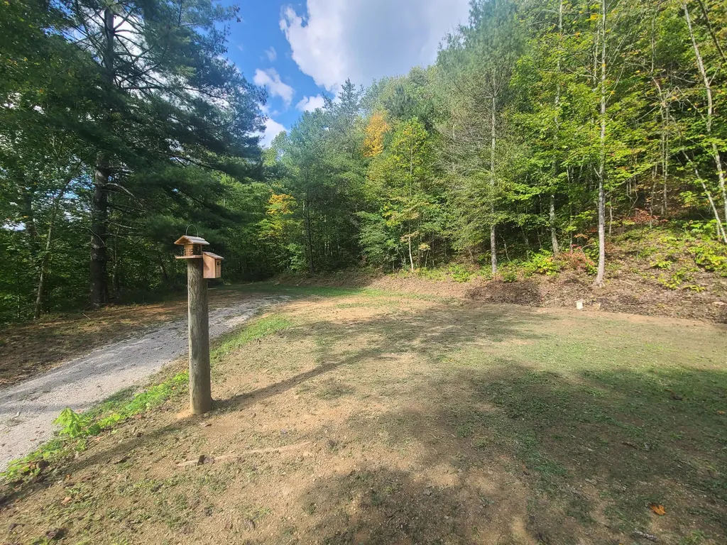 799 Coal Hollow Road Manchester KY 40962