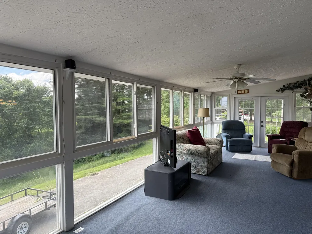 3604 Debra Drive Somerset KY 42503