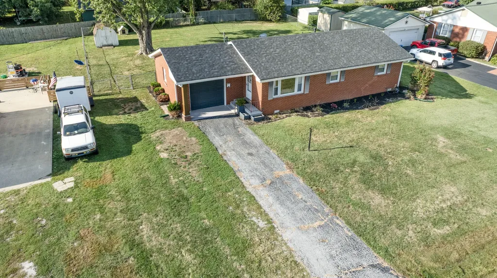 104 Morningside Drive Lawrenceburg KY 40342