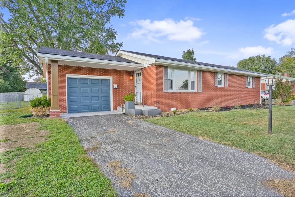 104 Morningside Drive Lawrenceburg KY 40342