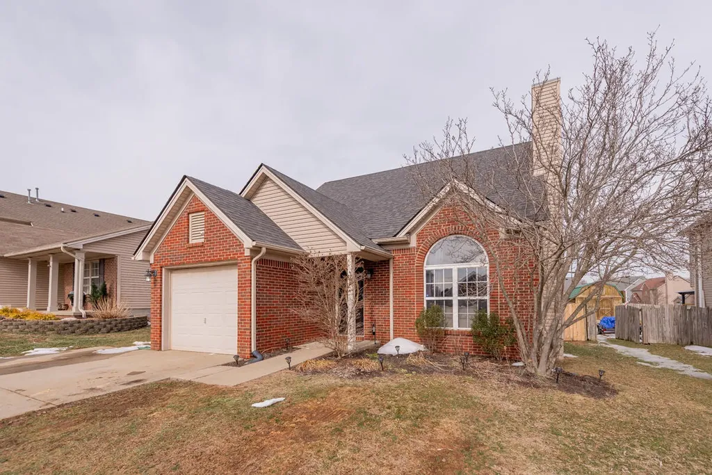 106 Ransom Trace Georgetown KY 40324