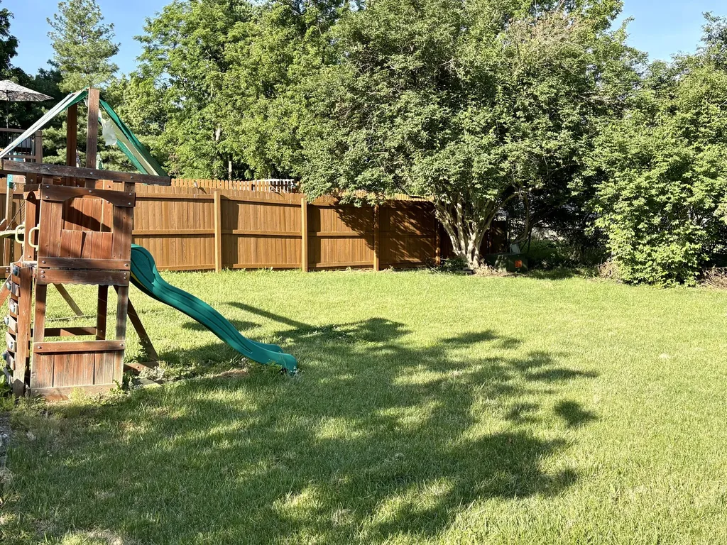 1704 Masters Lane Lexington KY 40515