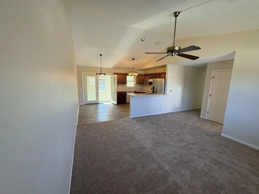 1704 Masters Lane Lexington KY 40515