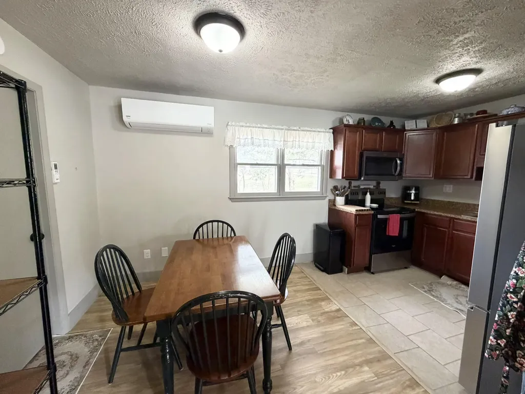 201 Scott Court Irvine KY 40336